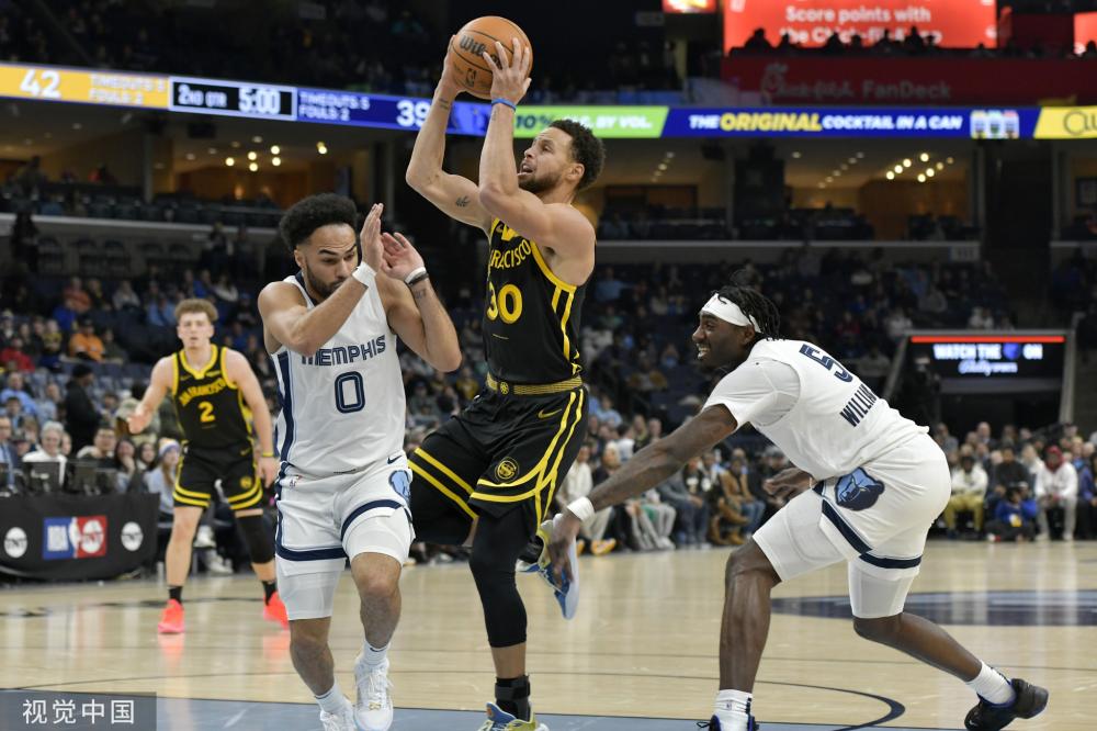 全场的焦点 全场的焦点