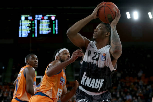 辉煌战绩虽 辉煌战绩虽