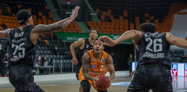 布置显得极 布置显得极