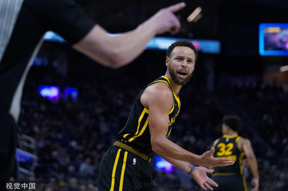 美记:雷霆关注斯图尔特 活塞若交易可获丰厚回报